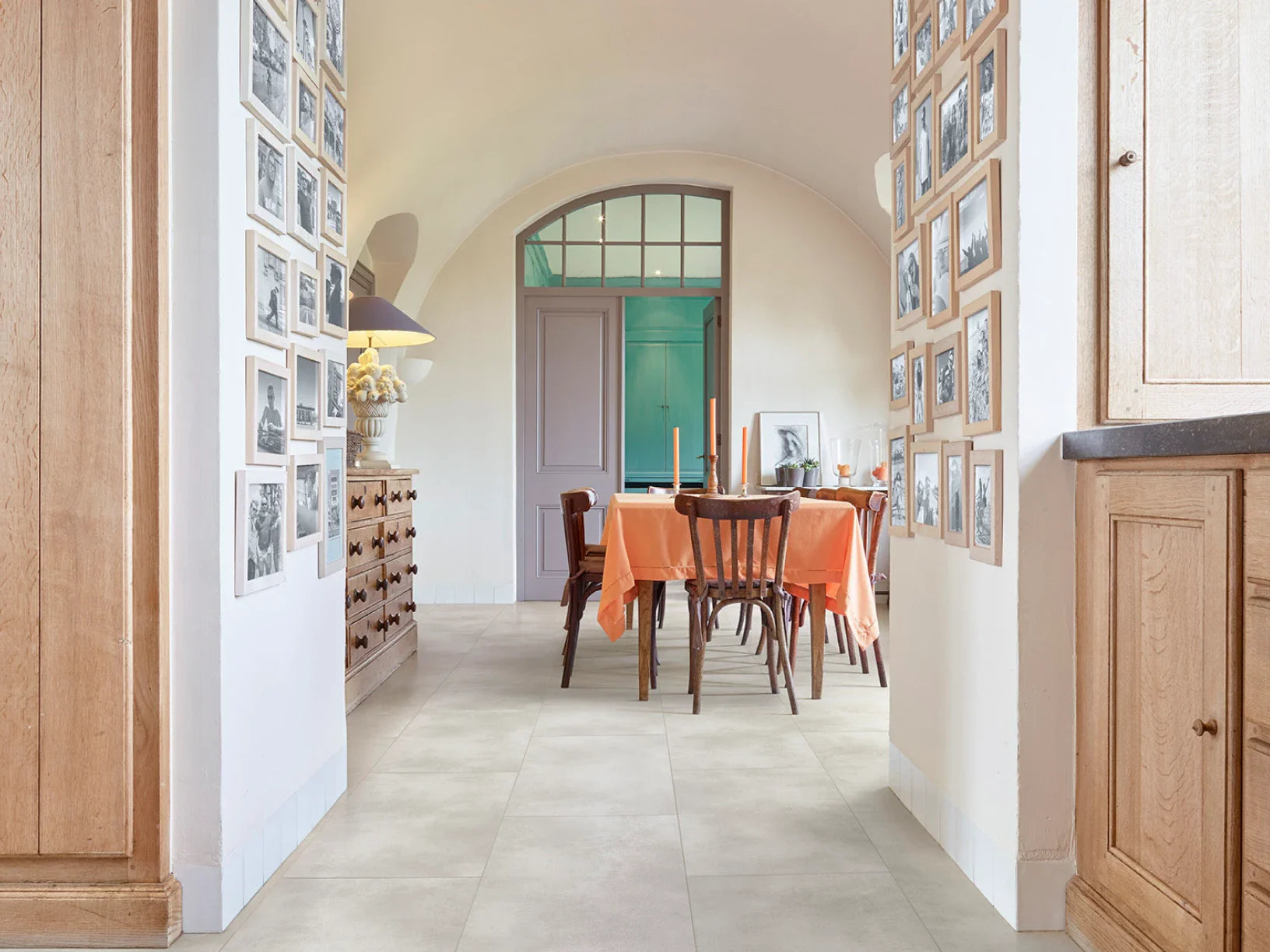 Vinylboden Kollektionen in Fliesenoptik Stein oder Beton