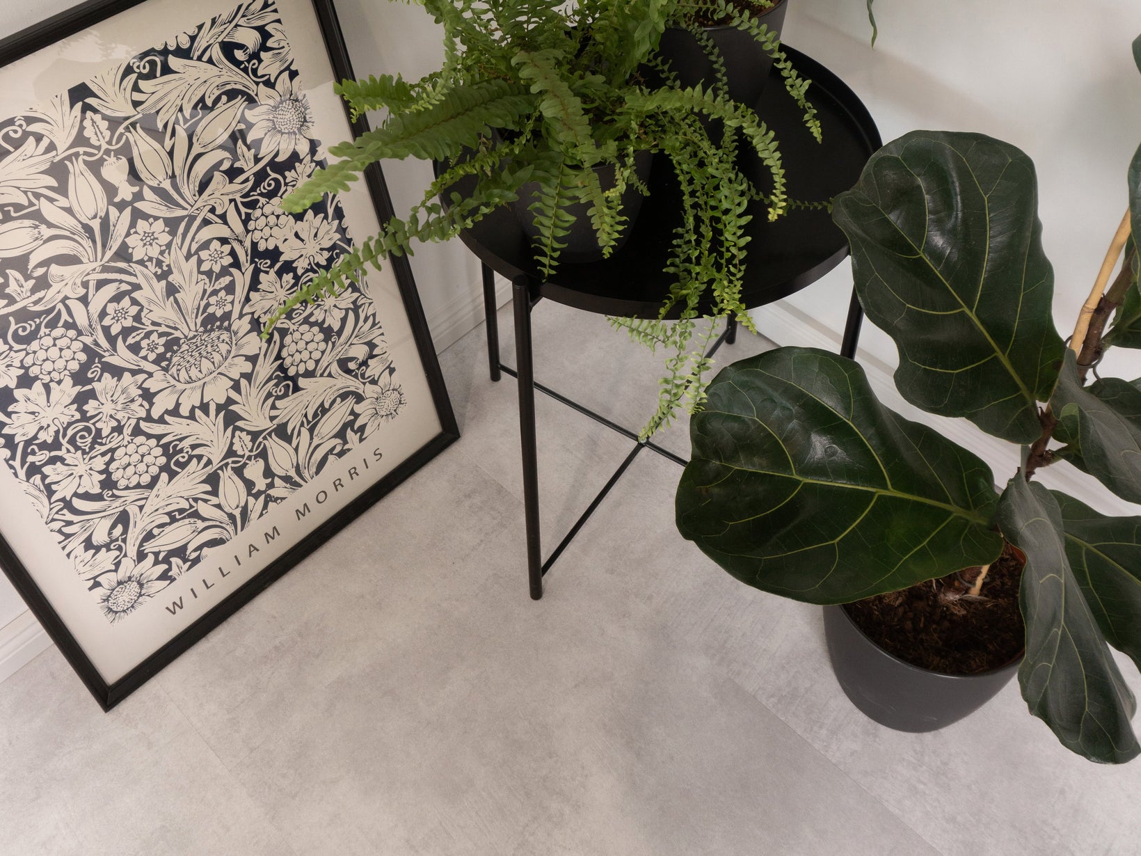 Vinylboden als Fliesen in Betonoptik