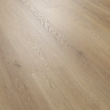 Nahaufnahme gepresste Fase Klick-Vinyl Eiche Florstadt XL-Diele in Holzoptik