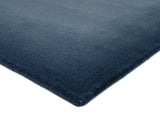 Juliu 414 Blau - Detailaufnahme Kantenabschluss