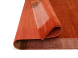 Ikonis 474 Rot - Detailaufnahme Teppich-Unterseite