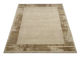 Jorvik 469 Beige - Perspektivische Ansicht auf den ganzen Teppich