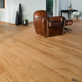 Raumbild vom Wohnzimmer Natur Parkett Emma Eiche Markant