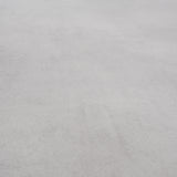 Closeup von Klebe-Vinyl Beton Nordhorn dezentes Dekor in Fliesenoptik detaillierte Maserung