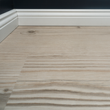 Detailbild von Klick-Vinyl Kiefer Friedberg mit Hamburger Sockelleiste