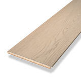 Klick Vinyl Kollektion Deluxe Plus Boden Eiche Marienburg Braun mit integriertem Trittschall von Bodenglück Detailansicht von der Planke