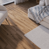 Wohnbereich Closeup Klick-Vinyl Eiche Fehmarn rustikales Dekor in Holzoptik