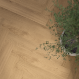 Lifestylebild von Klick-Vinyl Eiche Föhr dezentes Dekor in Holzoptik