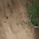 Lifestylebild von Klick-Vinyl Eiche Jever rustikales Dekor in Holzoptik