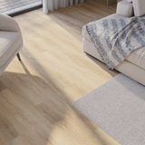 Wohnbereich Closeup Klick-Vinyl Eiche Stralsund markantes Dekor in Holzoptik