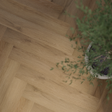 Lifestylebild von Klick-Vinyl Eiche Sylt dezentes Dekor in Holzoptik