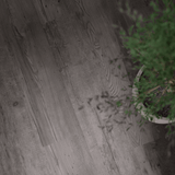 Lifestylebild von Klick-Vinyl Eiche Westerland rustikales Dekor in Holzoptik