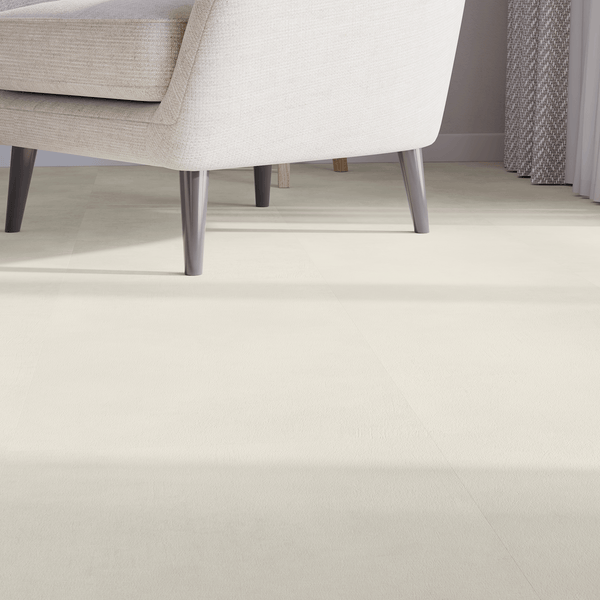 Sitzecke Closeup Klick-Vinyl Stein Vechta dezentes Dekor in Fliesenoptik