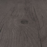 Closeup von Klick-Vinyl Eiche Westerland rustikales Dekor in Holzoptik detaillierte Maserung