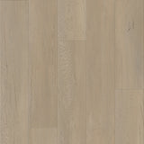 Frontale Detailbild von COREtec Klick-Vinyl Eiche Eila dezentes Dekor in Holzoptik mit lackierter 4V-Fase