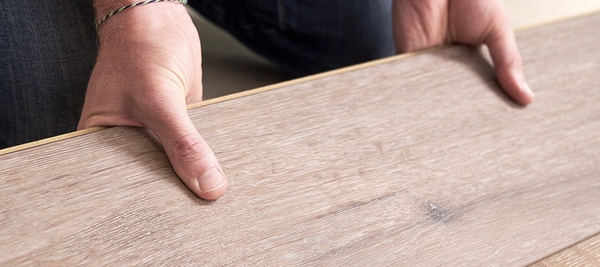 Klick-Vinyl verlegen: Dein Leitfaden für ein perfektes Bodenglück