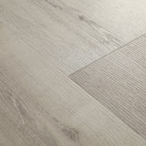 Nahaufnahme 4V-Fase Klick-Vinyl Eiche Ahr Langdiele in Holzoptik