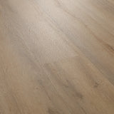 Nahaufnahme gepresste Fase Klick-Vinyl Eiche Seligenstadt XL-Diele in Holzoptik