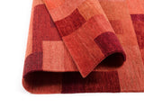 Avenza 421 Rot - Detailaufnahme Teppich-Unterseite