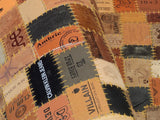 Farnia 598 Braun - Detailaufnahme der Oberflächenstruktur