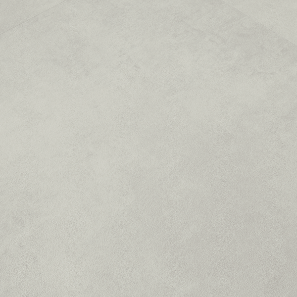 Closeup von Klebe-Vinyl Beton Cloppenburg dezentes Dekor in Fliesenoptik detaillierte Maserung